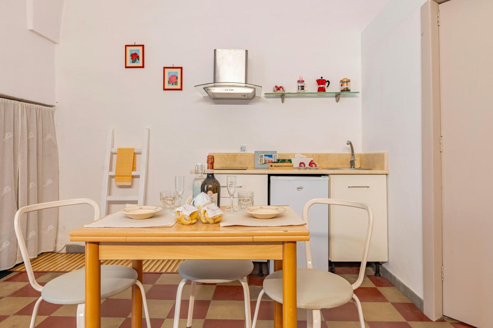 Γενος - Ghenos Apartment Ostuni Exterior foto